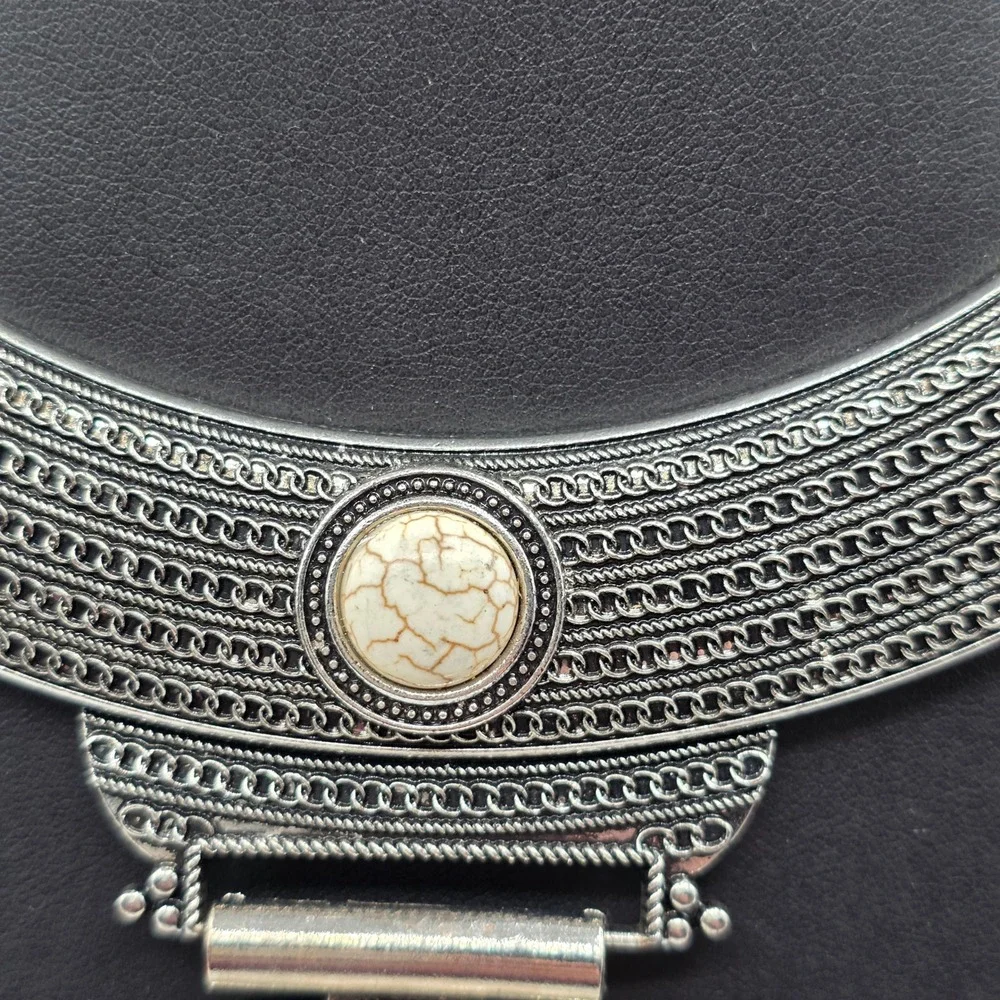 Bohemian Silver Tone Faux White Turquoise Tribal Statement Bib Necklace‎ 20